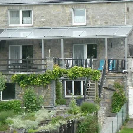 Cozy Near With Private Terrace Thynes